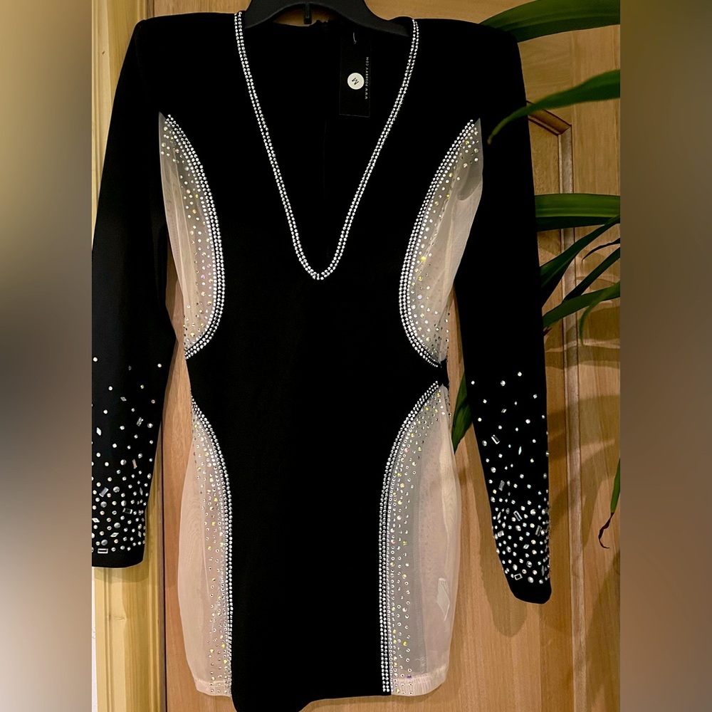 BRAND NEW Posh by V Ultra Sexy Glam Sheer Panels Rhinestone Embellished Dress JM
